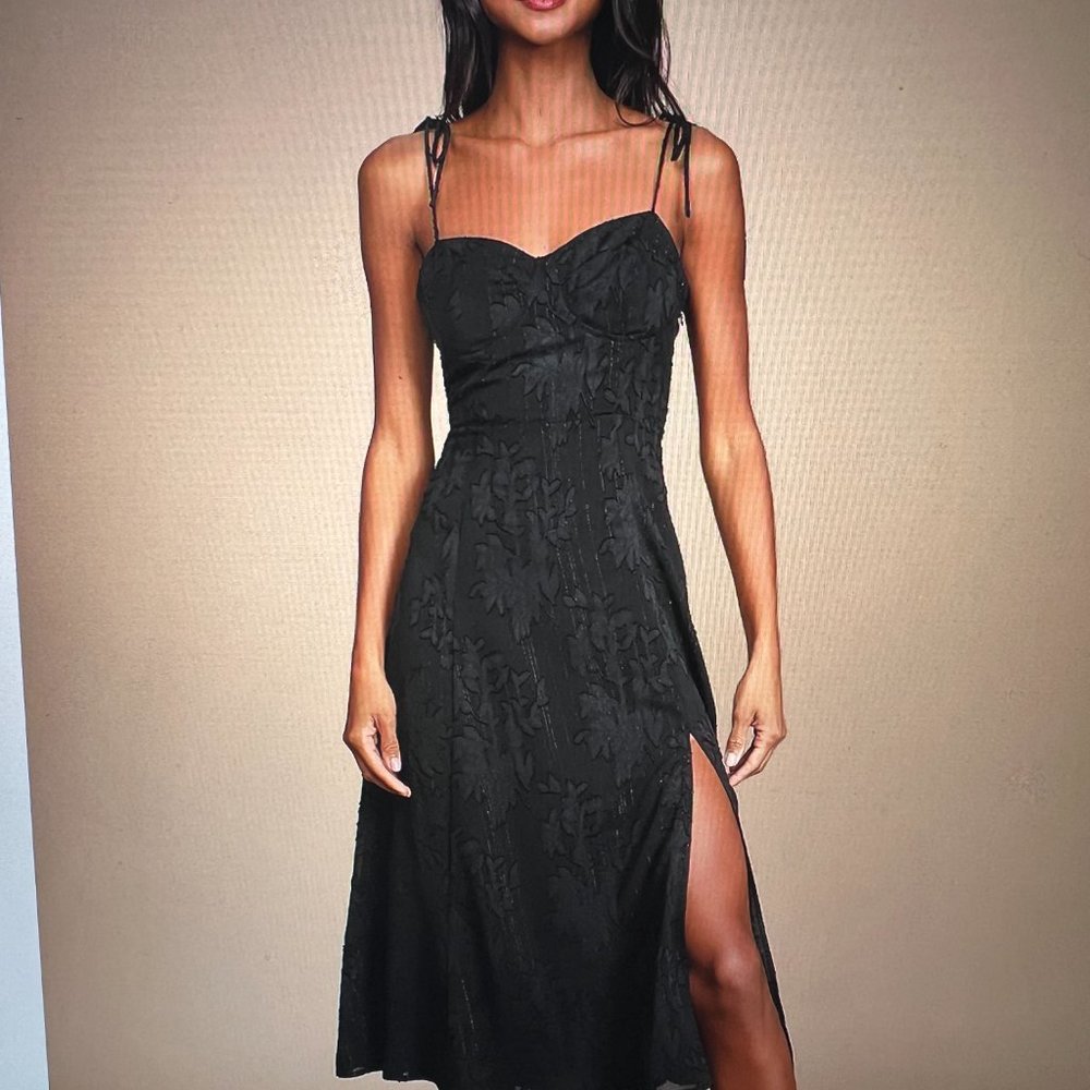 Lulu's Loveliest Looks Black Floral Jacquard Tie-Strap Midi Dress